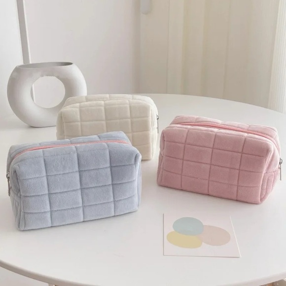 Handbags - Cute velvety Cosmetic Zipper Bag Pouch